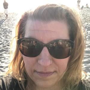 Meet your Posher, Janis